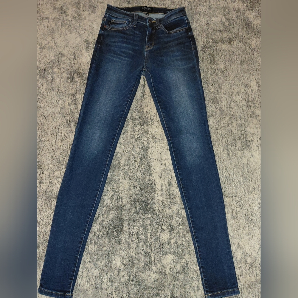 Judy Blue Dark Wash Skinny Jeans